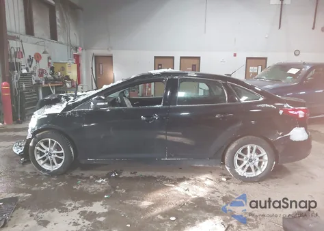 2017 Ford Focus Se z USA, uszkodzony, nr VIN 1FADP3F29HL340853